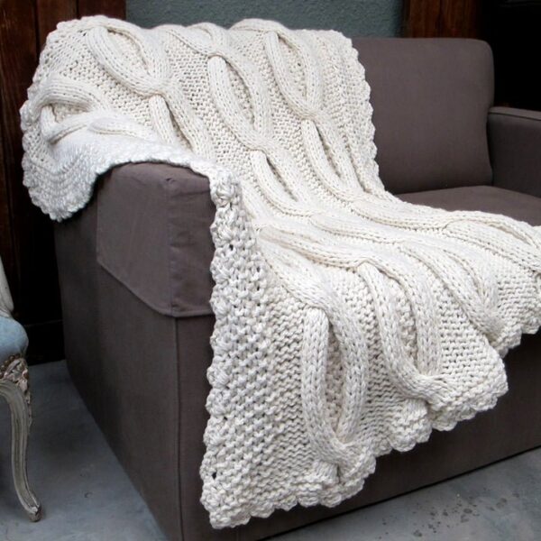Shabby Chic Cable Knit Throw